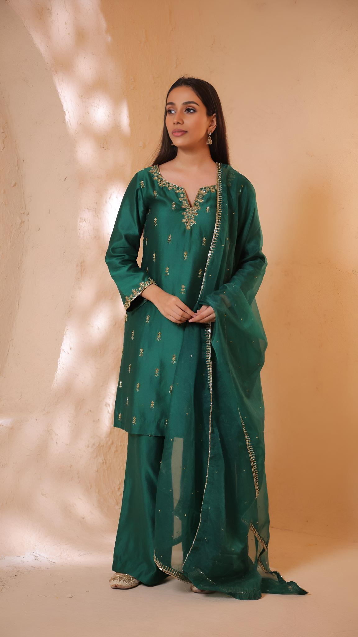 Shagna green kurta set
