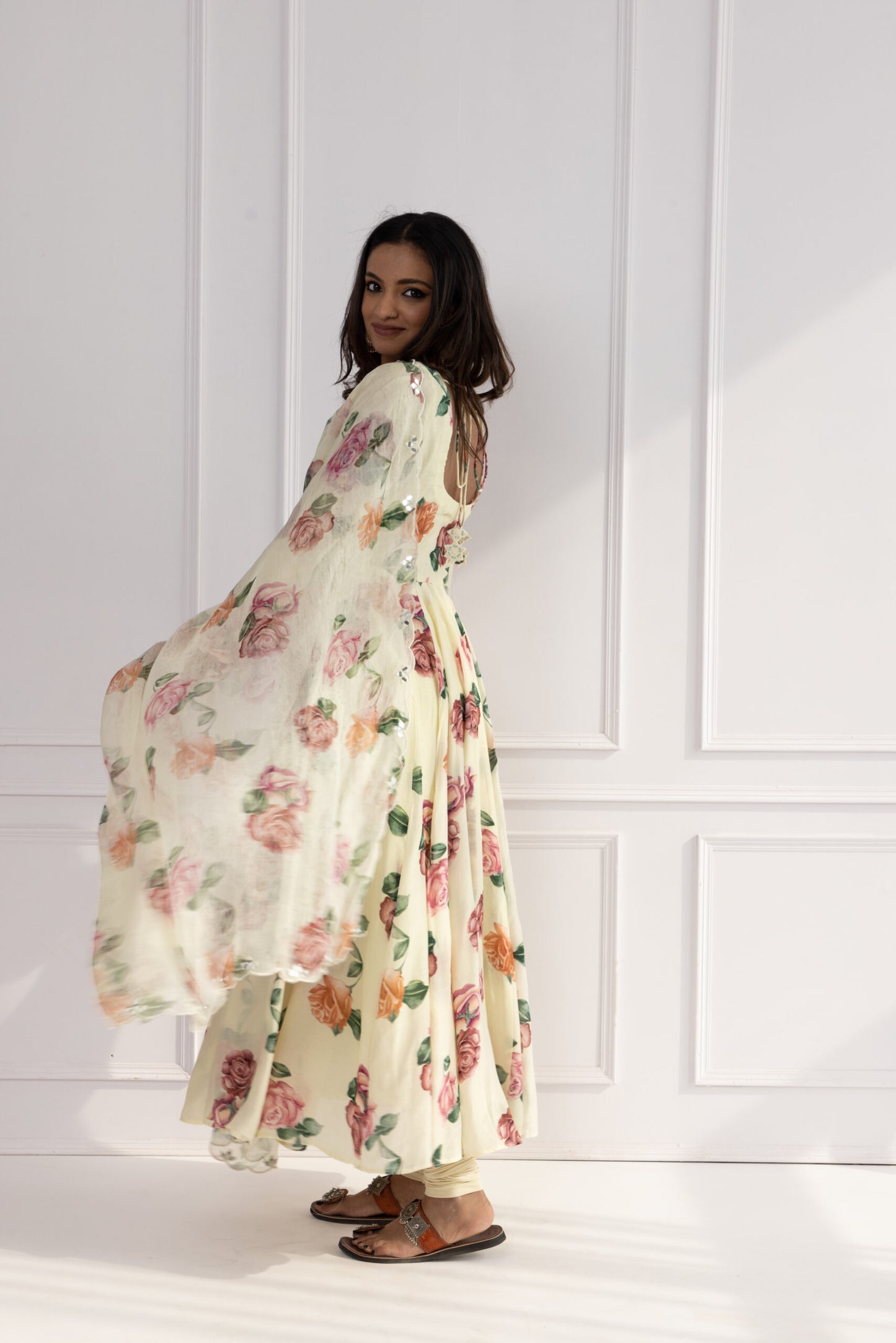 Gulaab butter Anarkali suit set