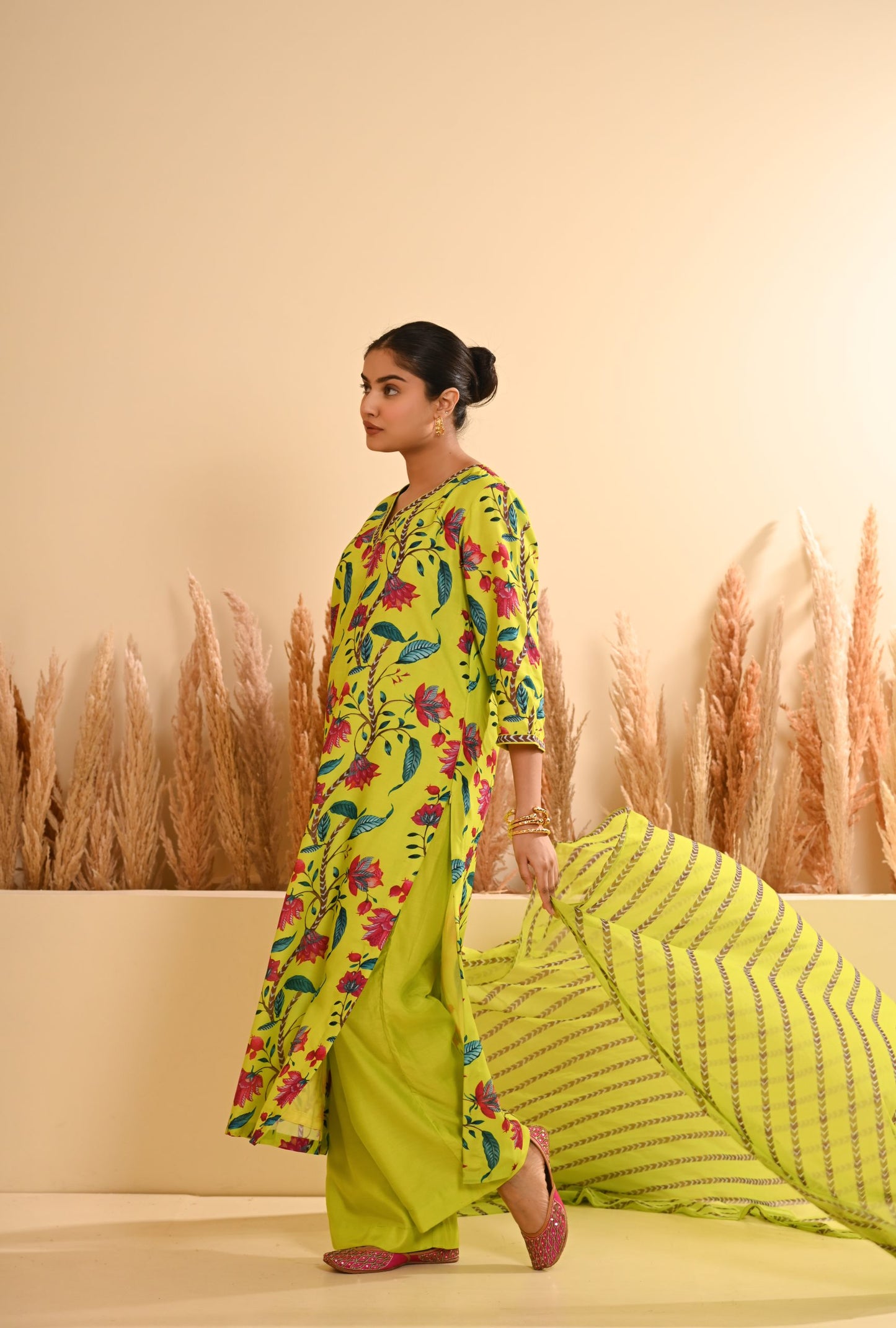 Rangrez Green Kurta Set